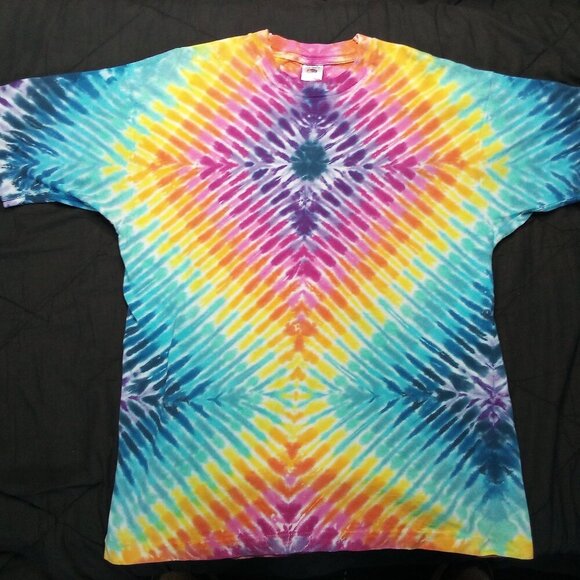 Vintage 90s Diamond Rainbow Tie Dye T-Shirt - Picture 2 of 6